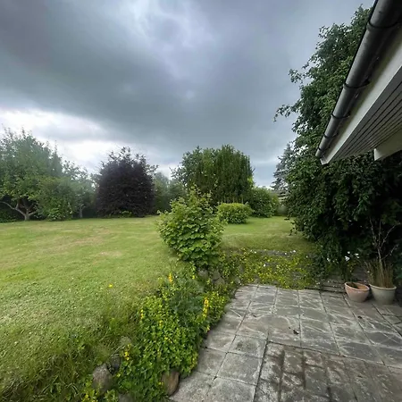 Spacious With Large Plot By Bureso Casa vacanze